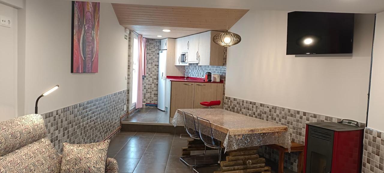 Apartamento Turistico Gala Dicastillo Exteriér fotografie