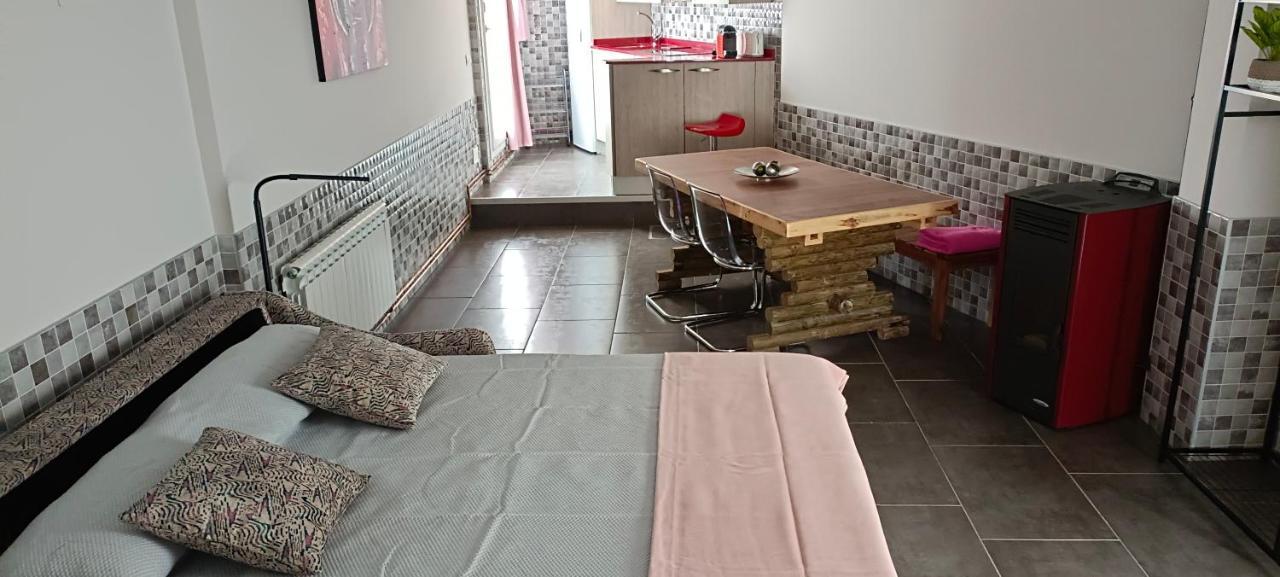 Apartamento Turistico Gala Dicastillo Exteriér fotografie